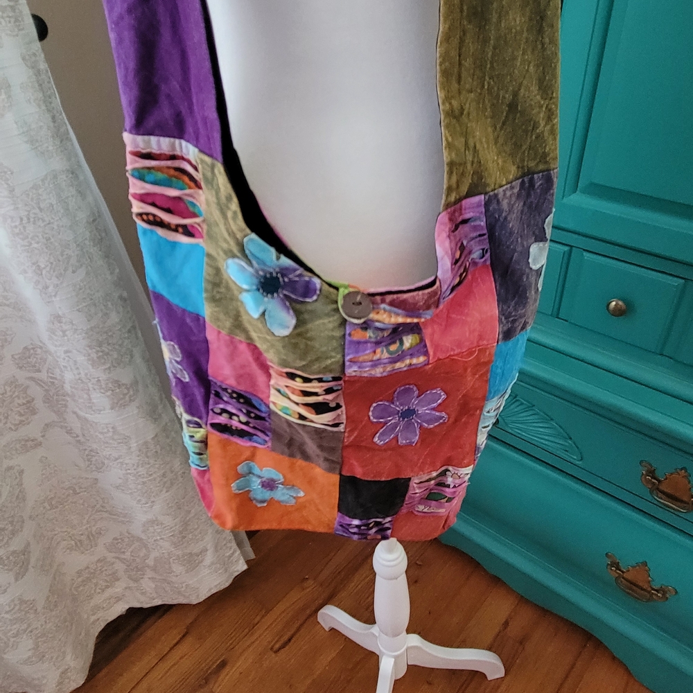 Colorful Patchwork Crossbody Bag - Picture 2 of 3